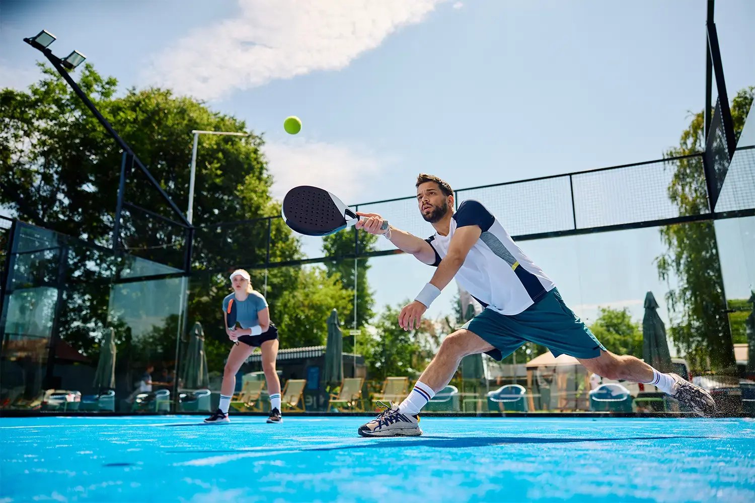 padel-court-game